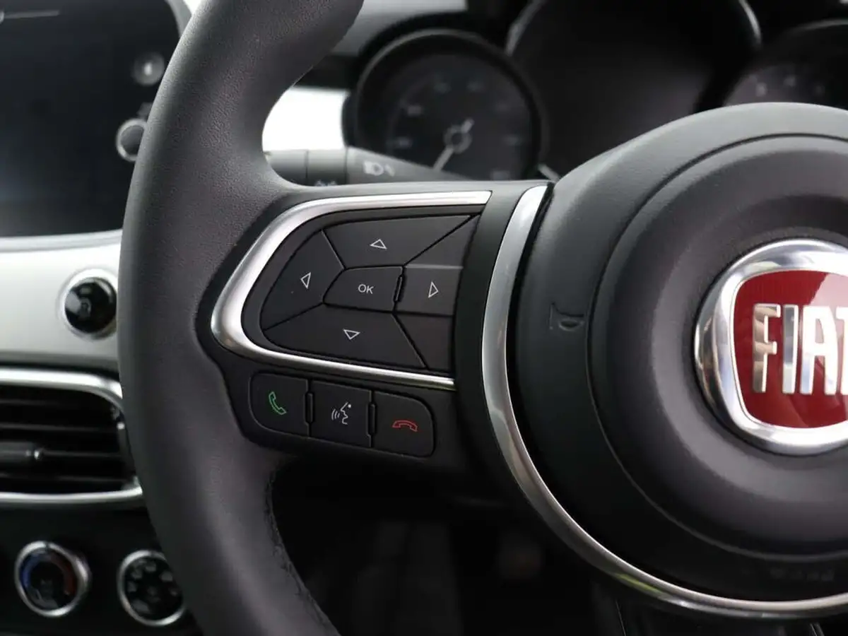 2022-fiat-500x-10-firefly-turbo-connect-big-35