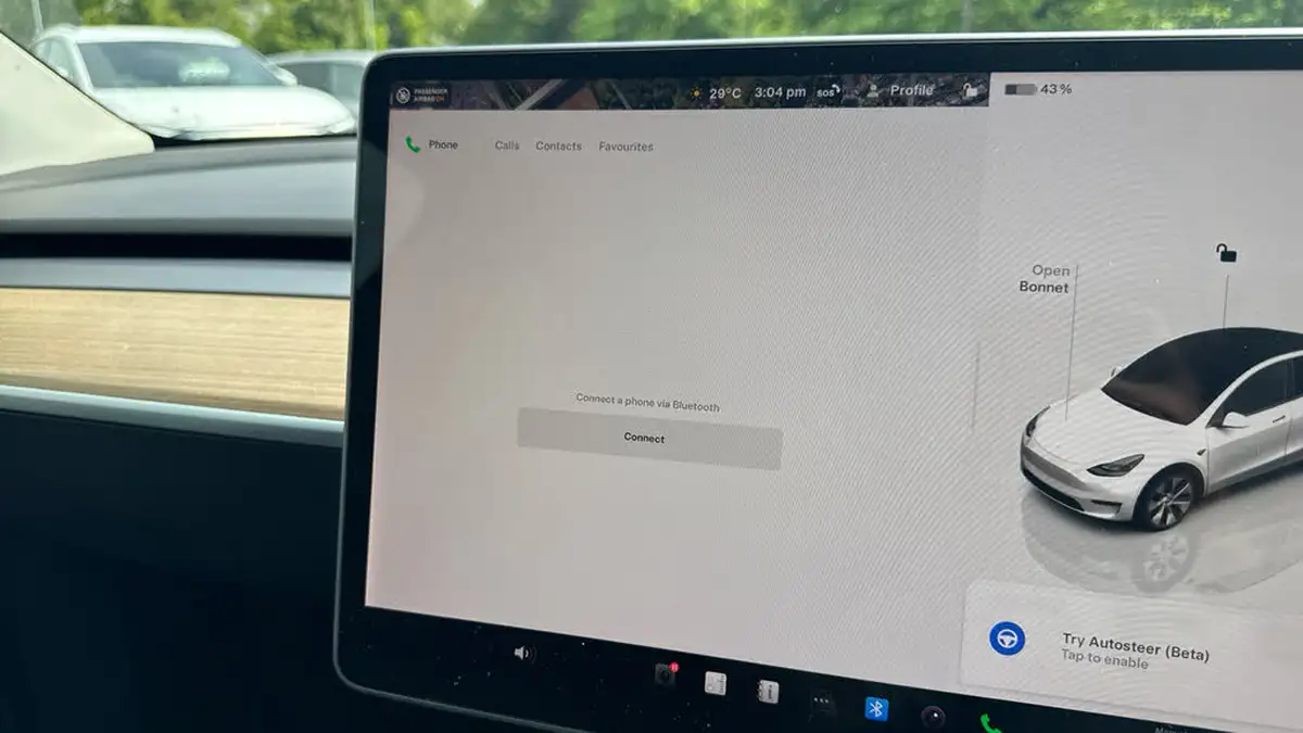 2022-tesla-model-y-e-long-range-big-27