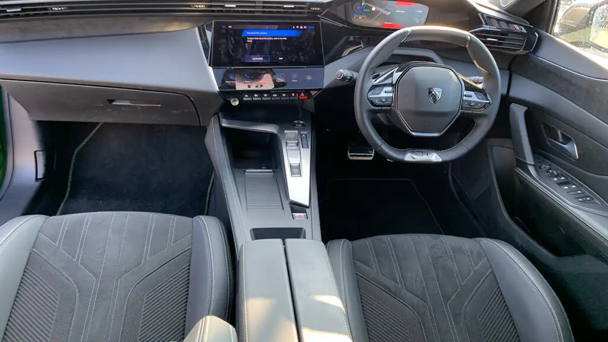 2024-peugeot-308-16-puretech-gt-180ps-big-3