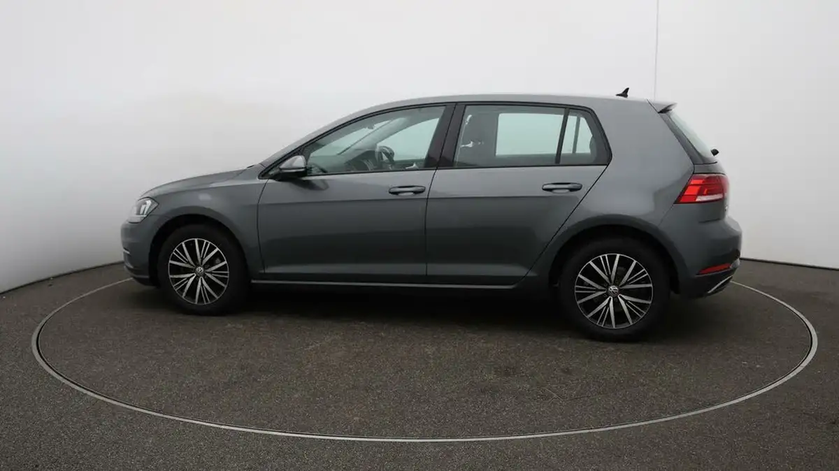 2019-volkswagen-golf-16tdi-se-hatchback-5d-dsg-big-56