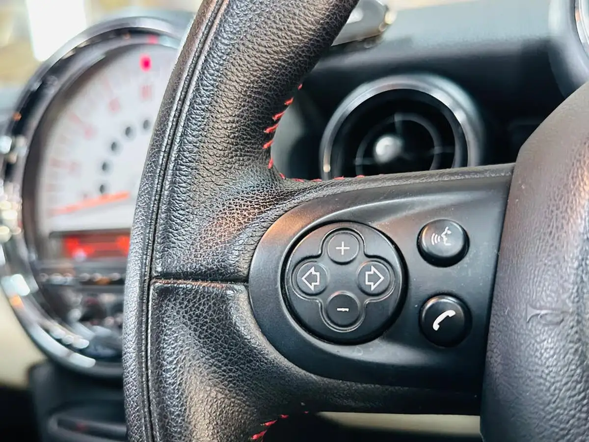2012-mini-roadster-16-cooper-s-big-46