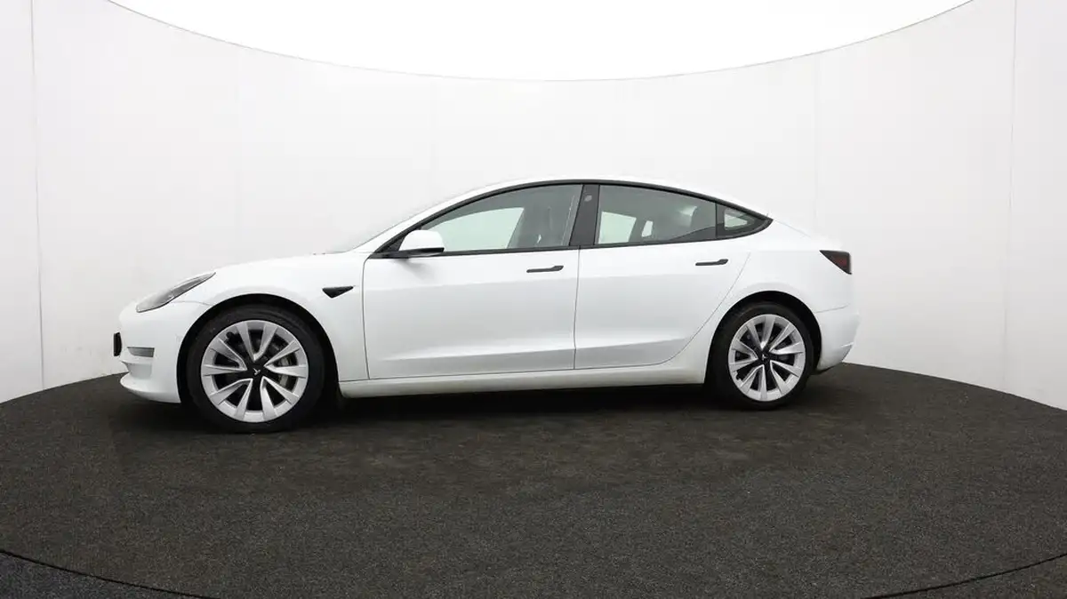 2021-tesla-model-3-e-long-range-4x4-big-70