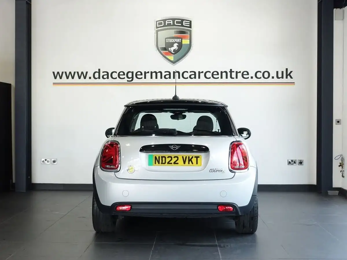2022-mini-cooper-e-cooper-s-1-big-8