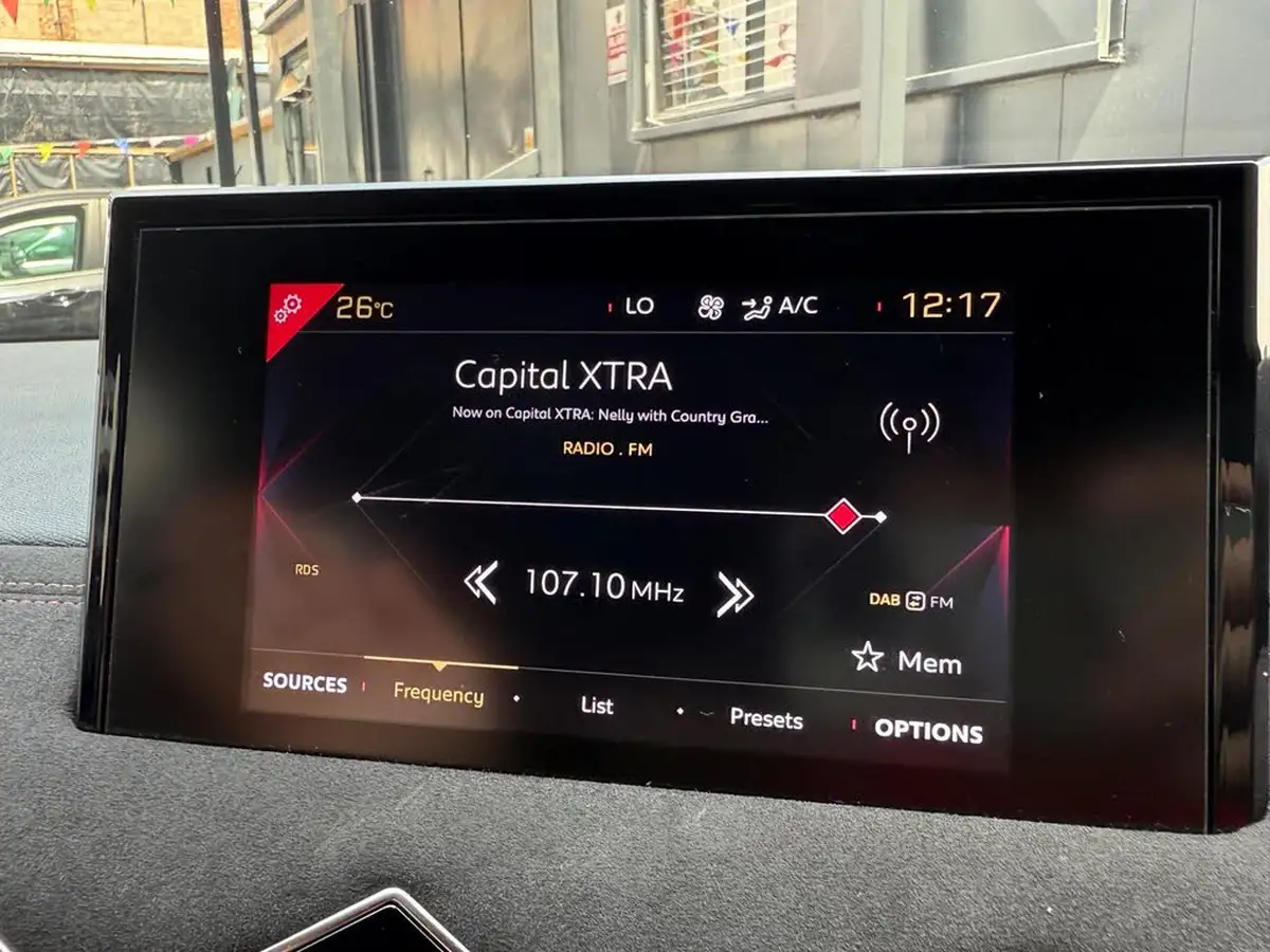 2019-ds-ds-3-crossback-12-puretech-performance-line-155ps-eat8-big-40