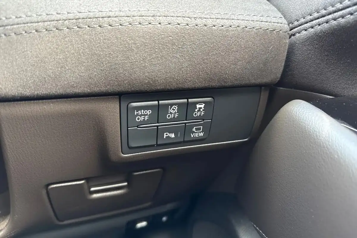 2019-mazda-mazda6-22td-skyactiv-d-gt-sport-nav-saloon-4d-auto-big-41