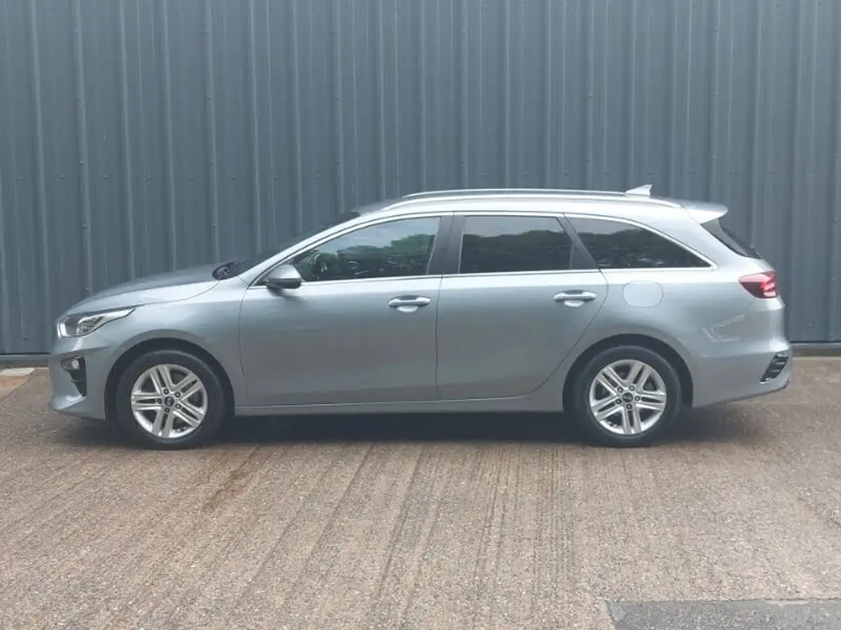 2020-kia-ceed-16crdi-3-114bhp-sportswagon-big-3