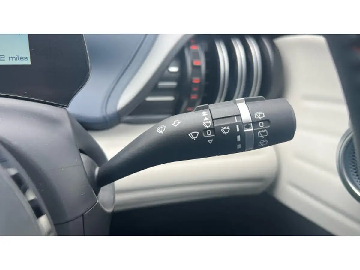 2024-byd-atto-3-e-design-big-35