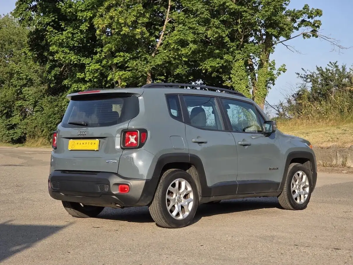 2016-jeep-renegade-14-multiair-ii-longitude-big-7