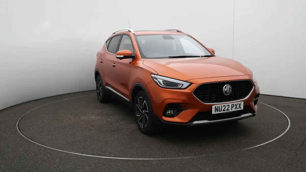 2022-mg-zs-suv-10t-gdi-exclusive-big-42