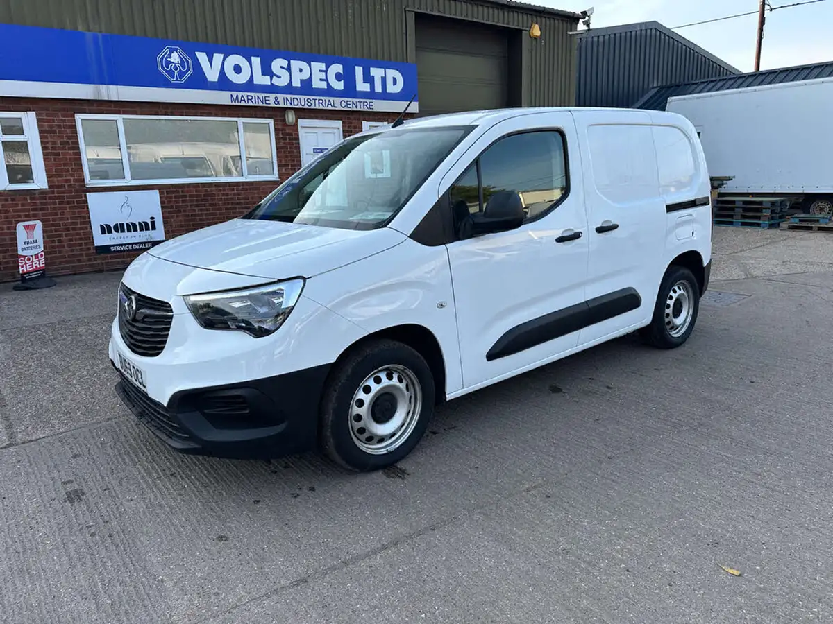 2019-vauxhall-combo-16cdti-edition-2300-100pseu6-l1h1-panel-big-4