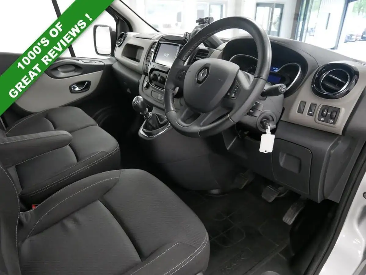 2019-renault-trafic-16dci-sl27-120-premier-edition-panel-big-12