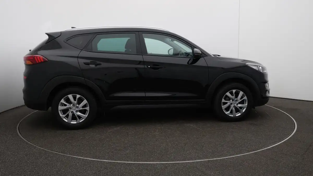 2019-hyundai-tucson-16-gdi-se-nav-big-46