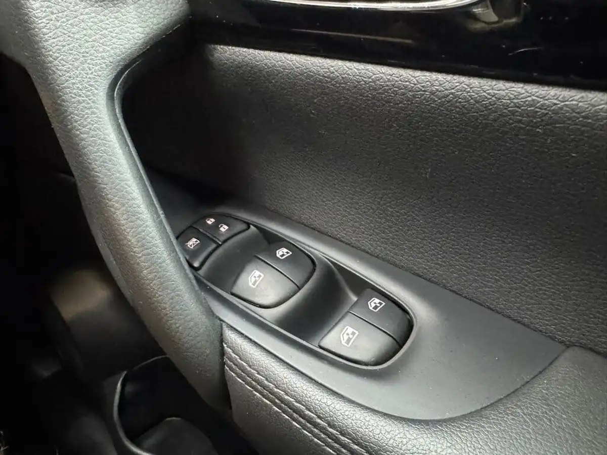 2019-nissan-qashqai-13-dig-t-acenta-premium-160ps-dct-big-21