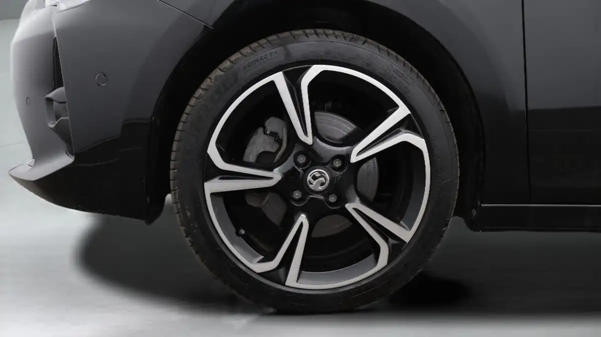 2023-vauxhall-corsa-12-turbo-ultimate-130ps-auto-big-18