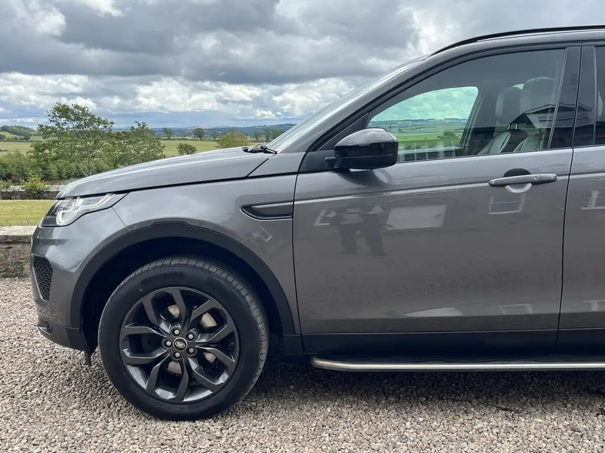 2019-land-rover-discovery-sport-20td4-landmark-big-12