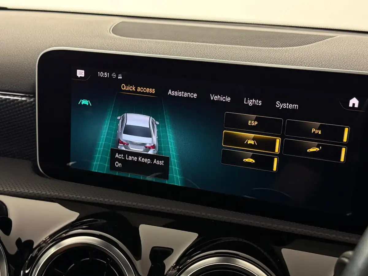 2020-mercedes-benz-a-class-13-a200-sport-executive-saloon-4d-7g-dct-big-33