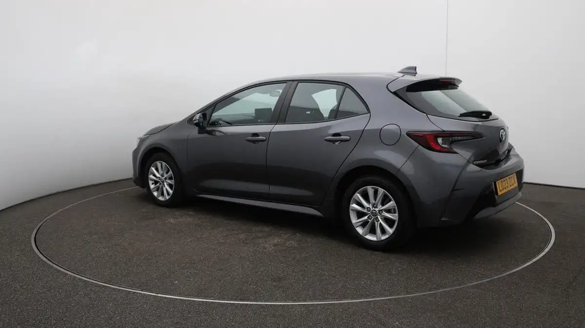 2023-toyota-corolla-18-vvt-i-icon-138bhp-hatchback-5d-big-35