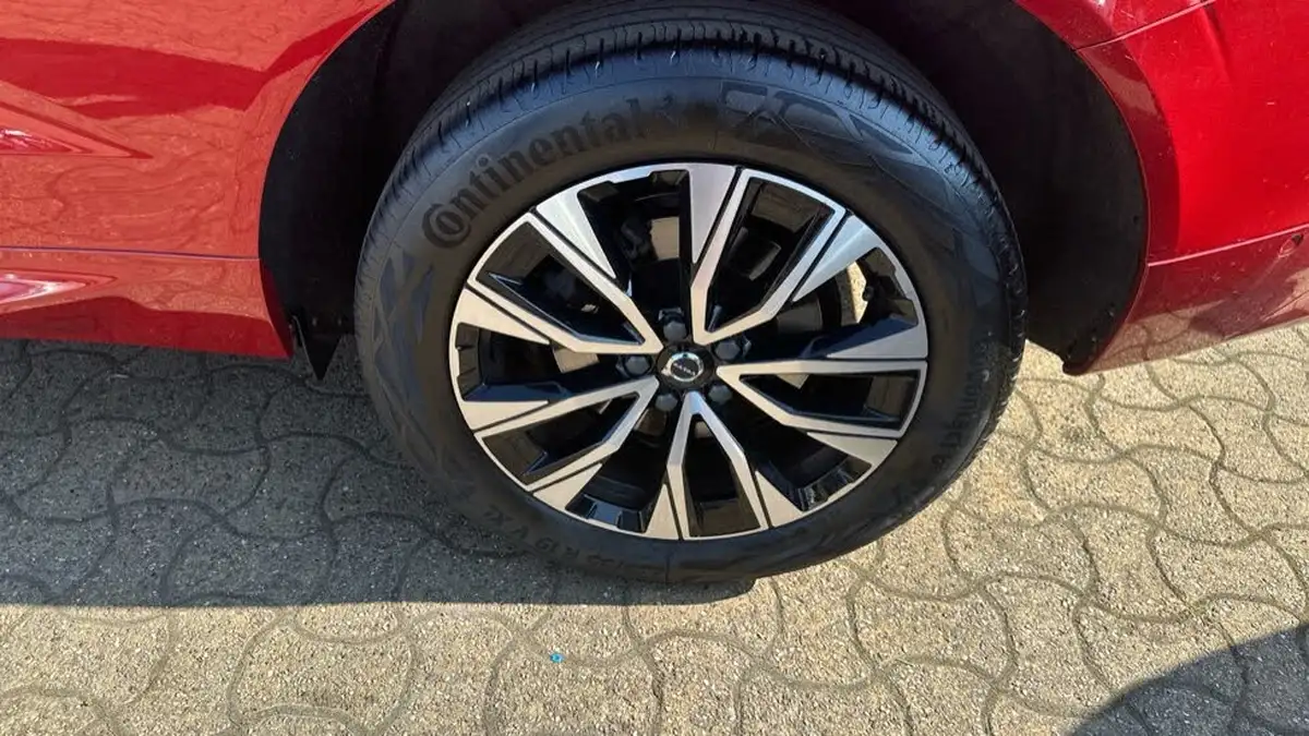 2022-volvo-xc60-20-b5-plus-big-46