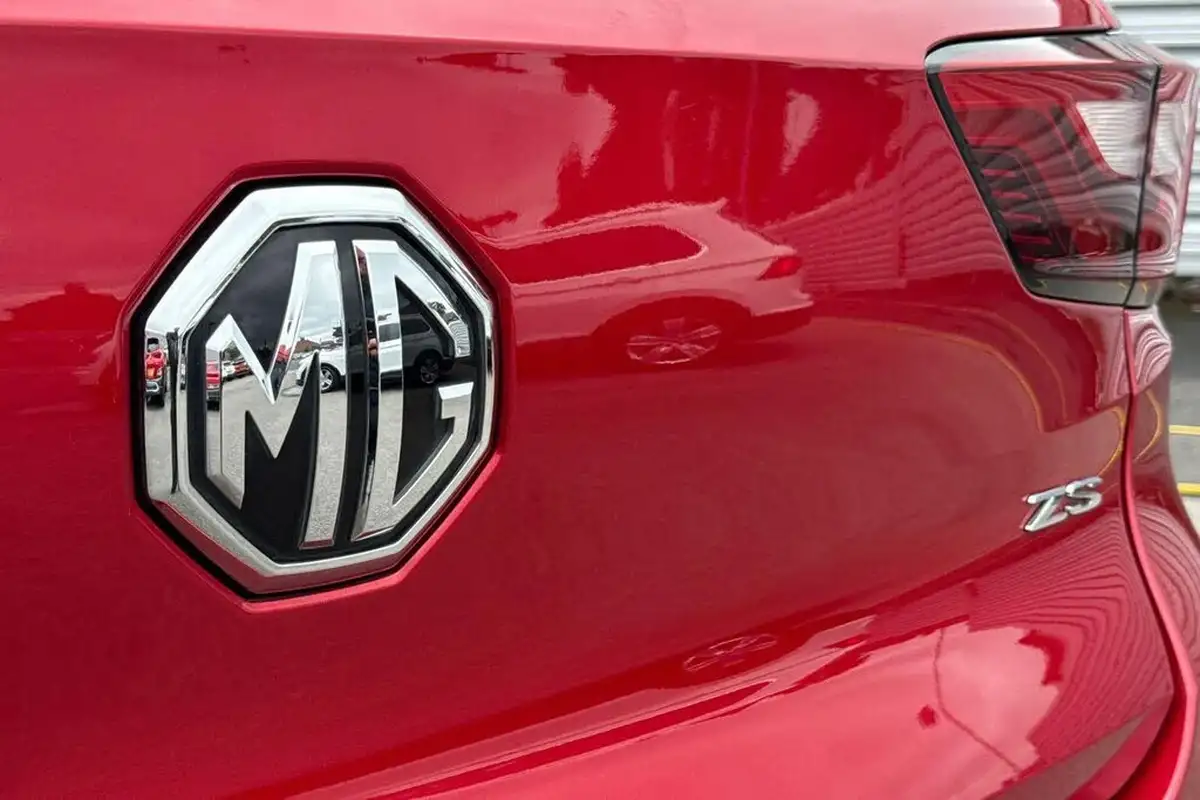 2019-mg-zs-suv-15-vti-tech-excite-105bhp-big-34