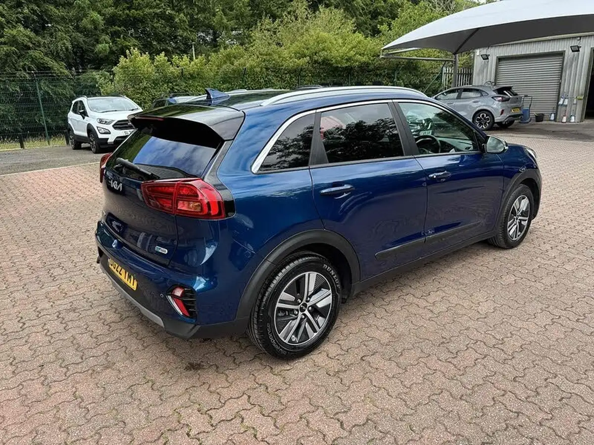 2022-kia-niro-16-gdi-2-139bhp-156kwh-big-4