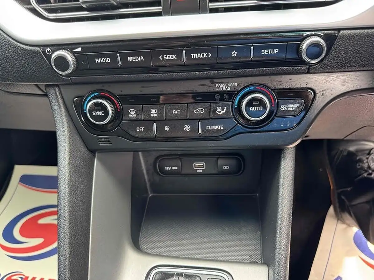2022-kia-niro-16-gdi-2-139bhp-156kwh-big-32