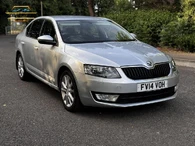 2014 Skoda Octavia 2.0TDI Elegance Hatchback DSG