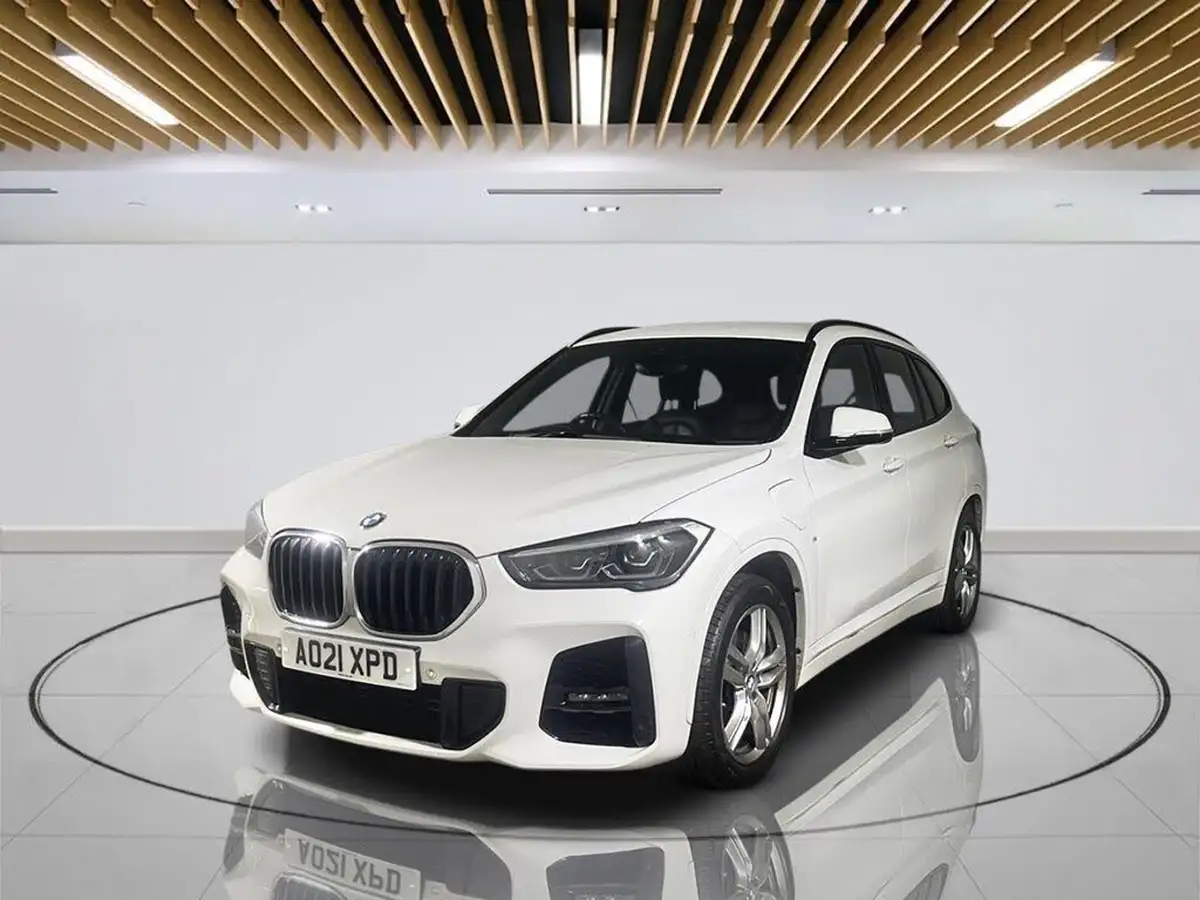 2021-bmw-x1-15-xdrive-25e-phev-m-sport-big-4