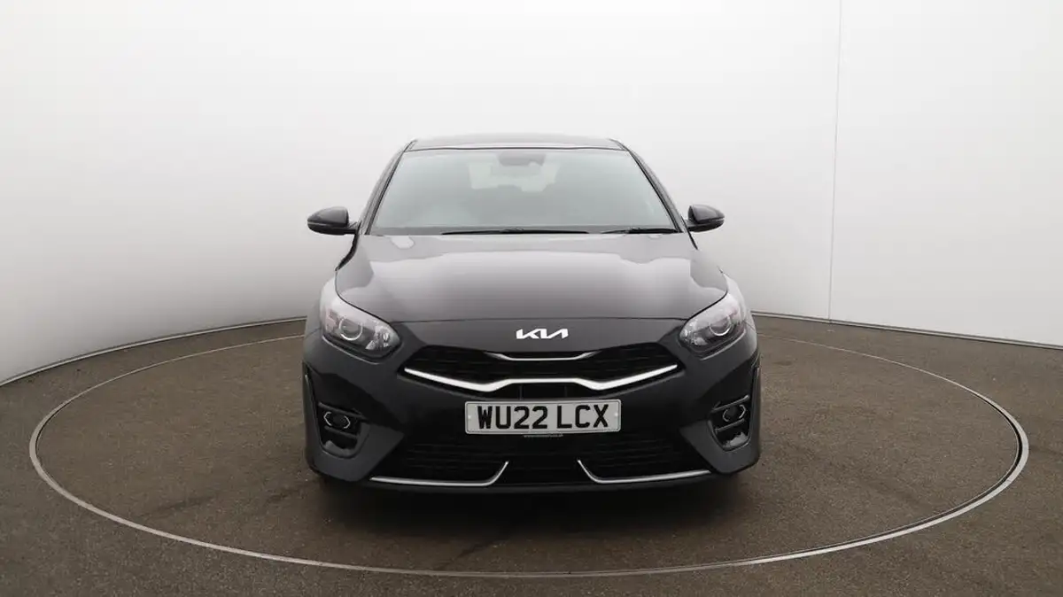 2022-kia-ceed-15-t-gdi-gt-line-big-40