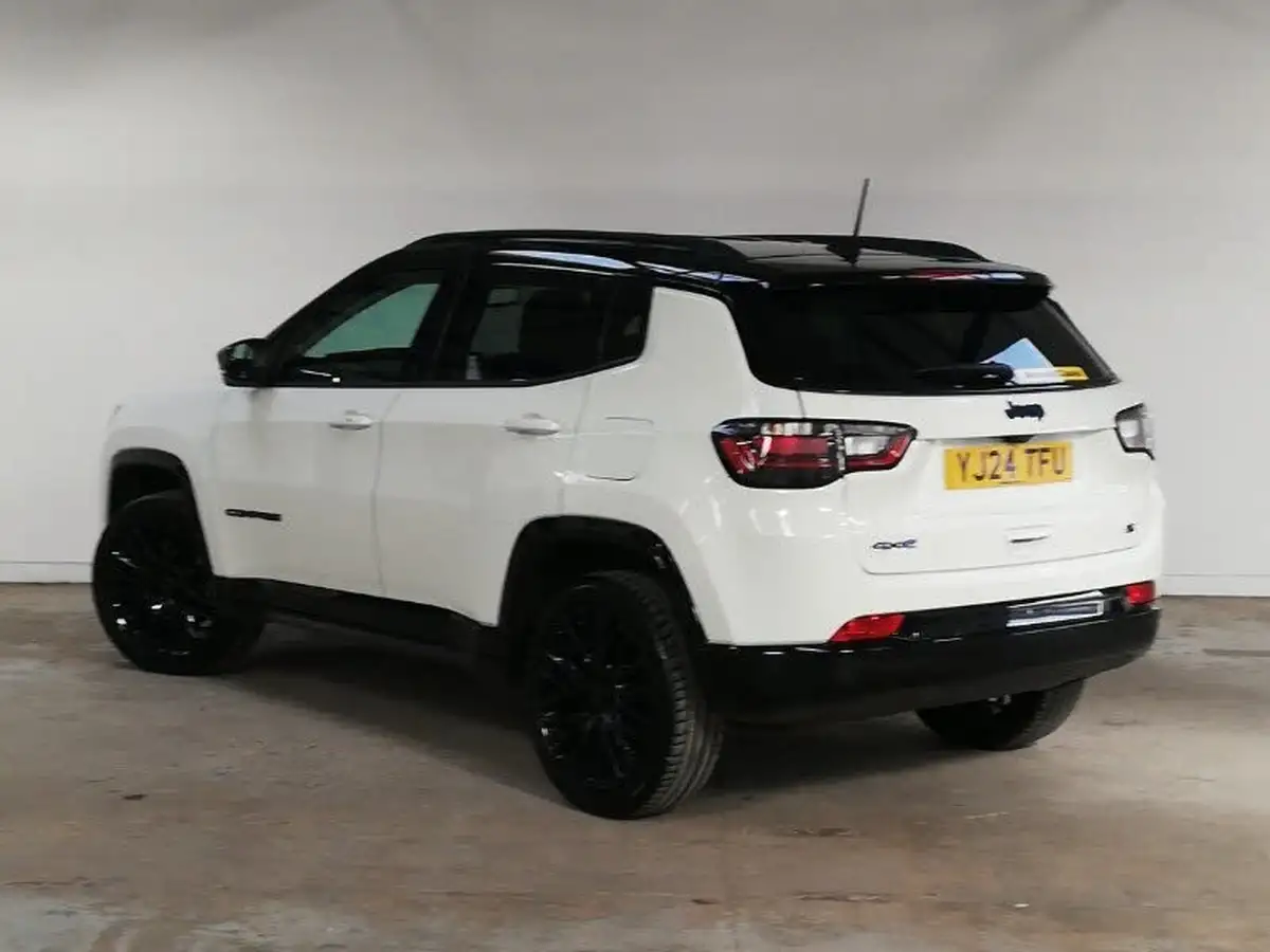 2024-jeep-compass-13-gse-s-big-1
