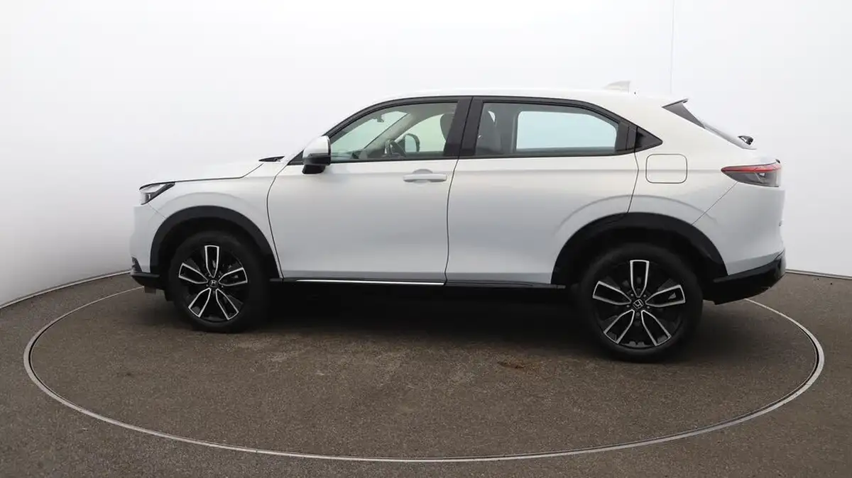 2022-honda-hr-v-15-i-mmd-advance-big-58
