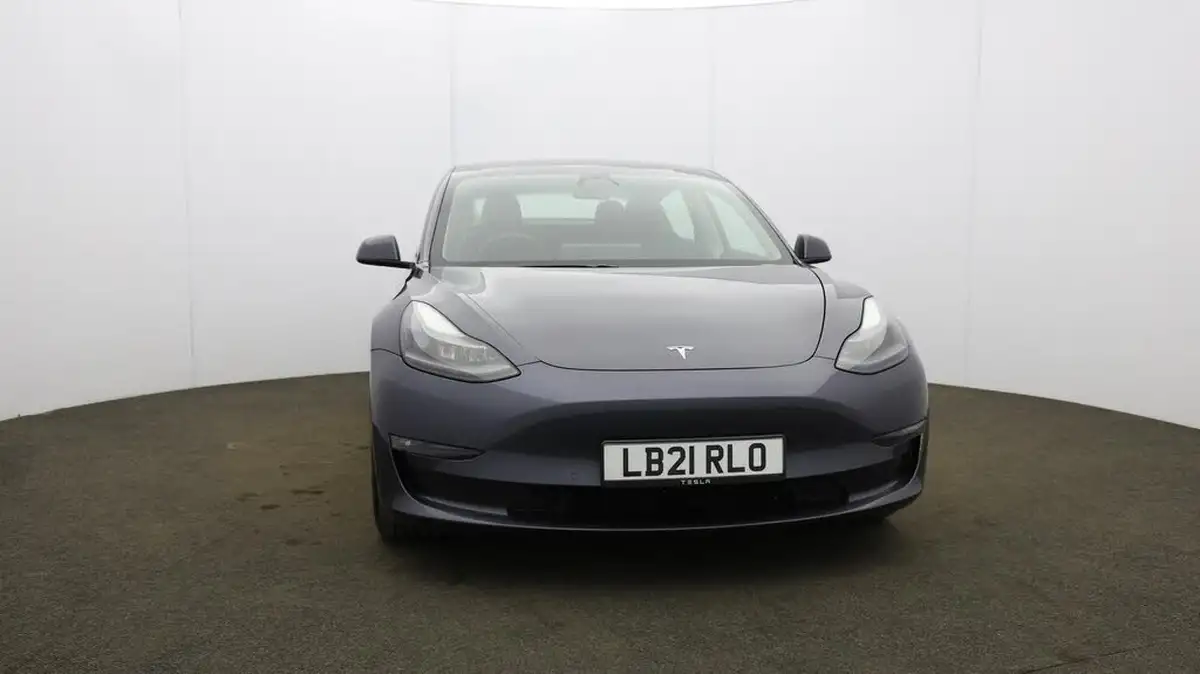 2021-tesla-model-3-e-long-range-4x4-big-44