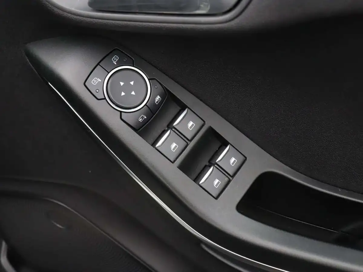 2020-ford-fiesta-10t-st-line-edition-155ps-hybrid-mhev-5d-big-22