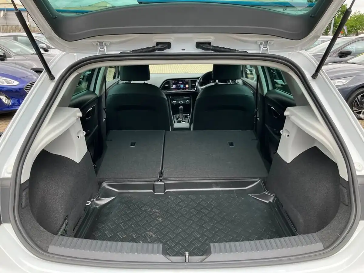 2020-seat-leon-15-tsi-evo-fr-150ps-hatchback-dsg-big-26
