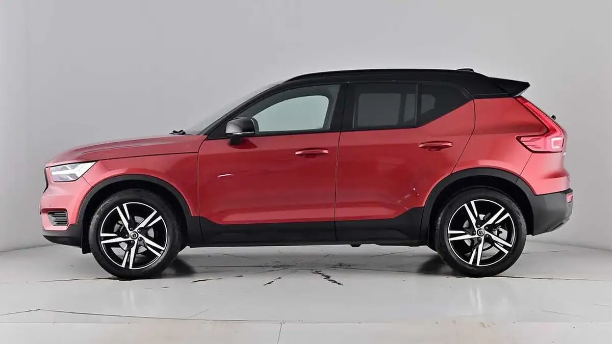 2022-volvo-xc40-15-t3-r-design-auto-big-62