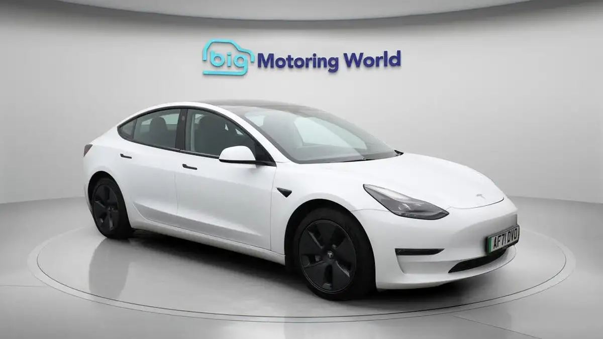 2021-tesla-model-3-e-long-range-awd-big-1
