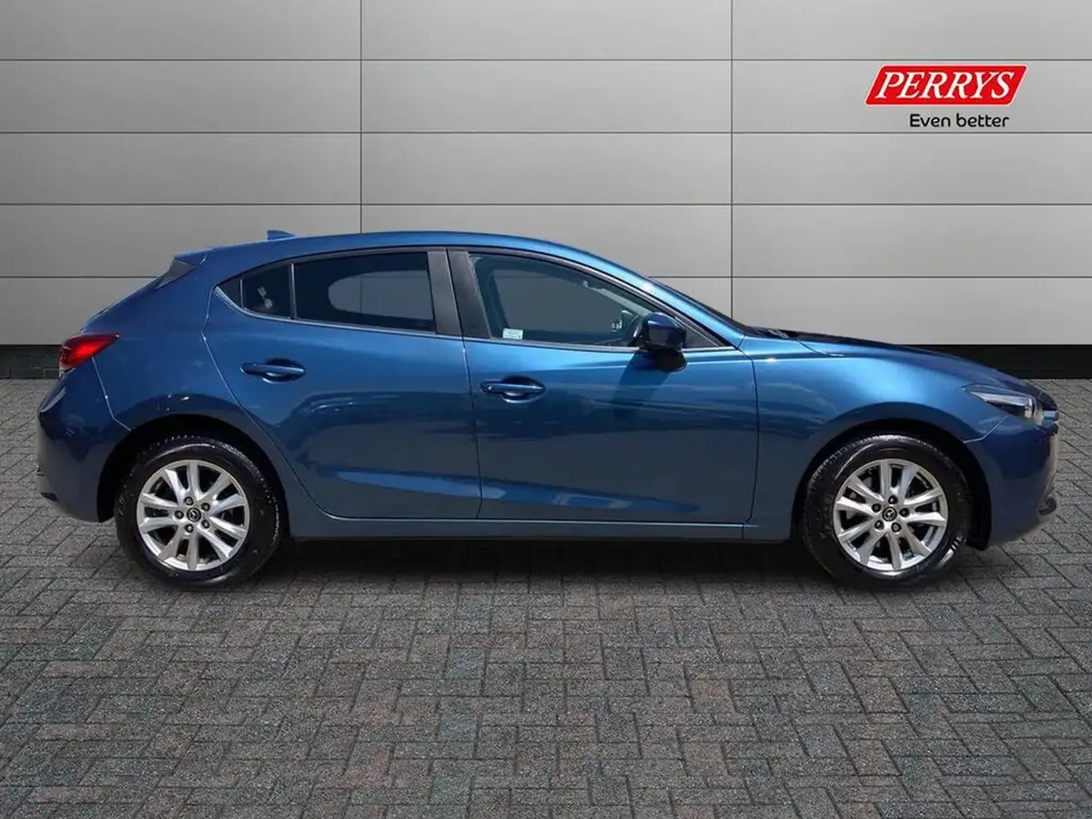 2017-mazda-mazda3-20-se-l-nav-hatchback-5d-big-2