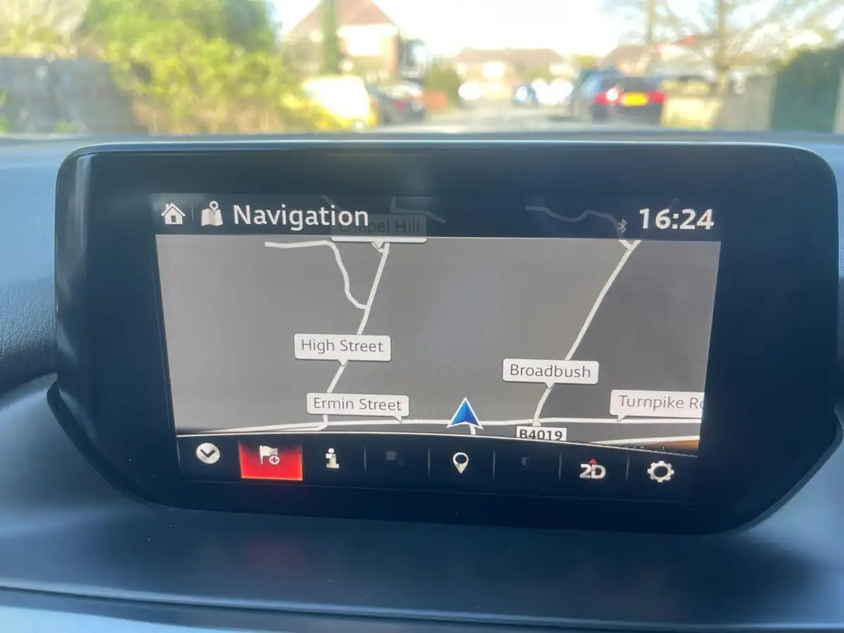 2017-mazda-mazda6-22td-sport-nav-150ps-saloon-4d-big-56