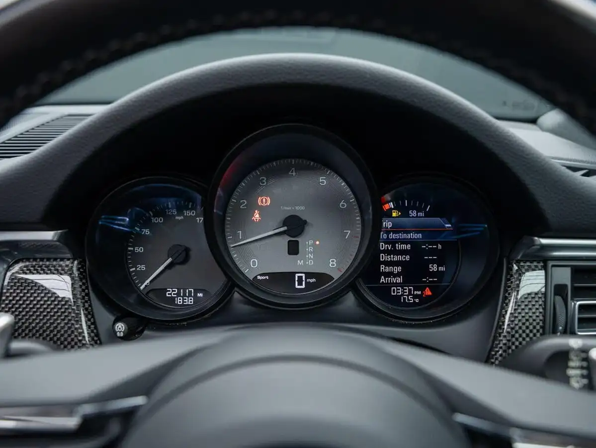 2022-porsche-macan-29-v6-s-big-31