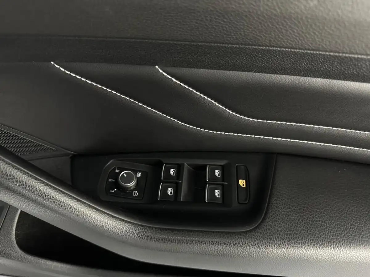 2019-volkswagen-passat-20tdi-r-line-190ps-scr-estate-5d-dsg-big-27