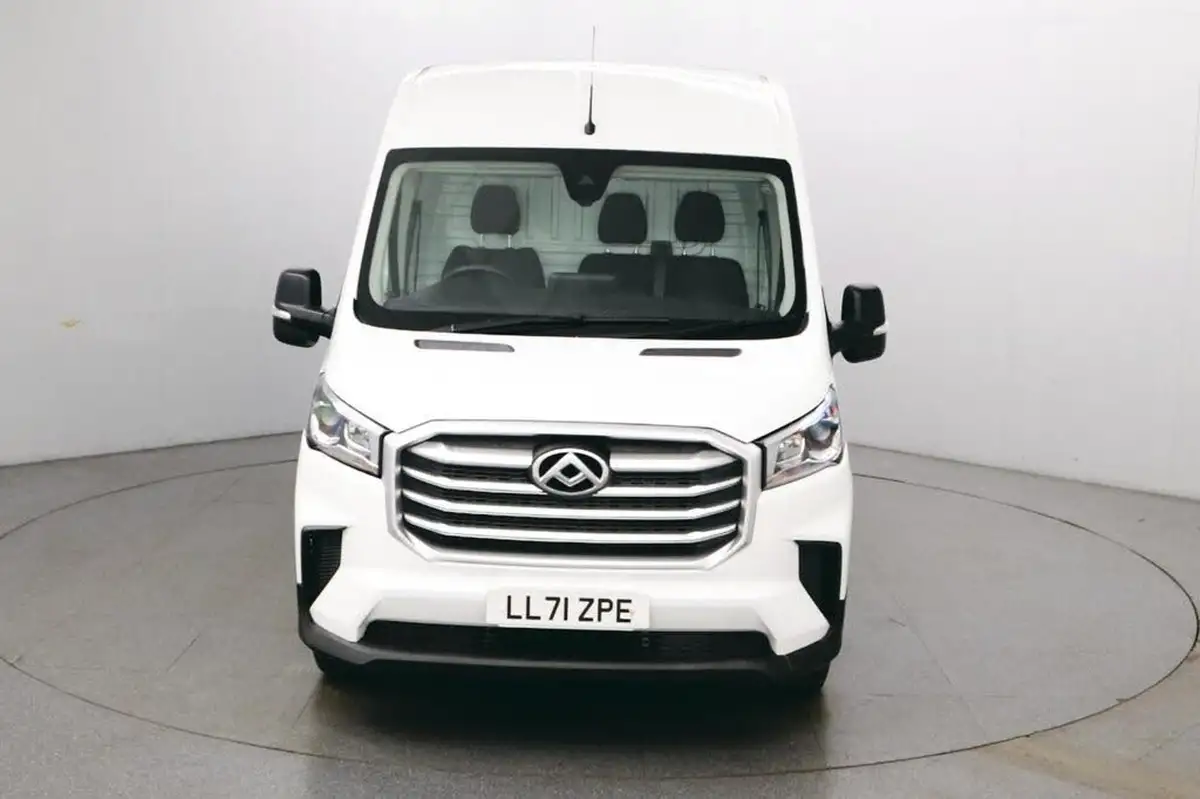 2022-maxus-deliver-9-20tdi-l3h2-big-9