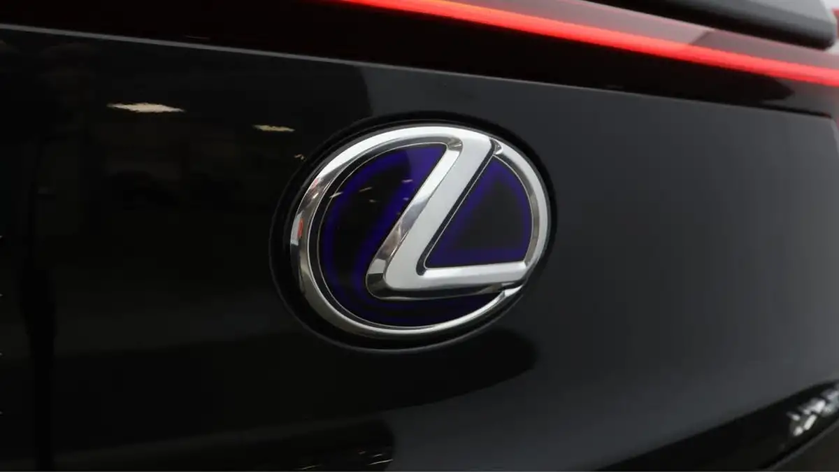 2021-lexus-ux-250h-20-ux-184bhp-premium-plus-packsun-e-four-big-32