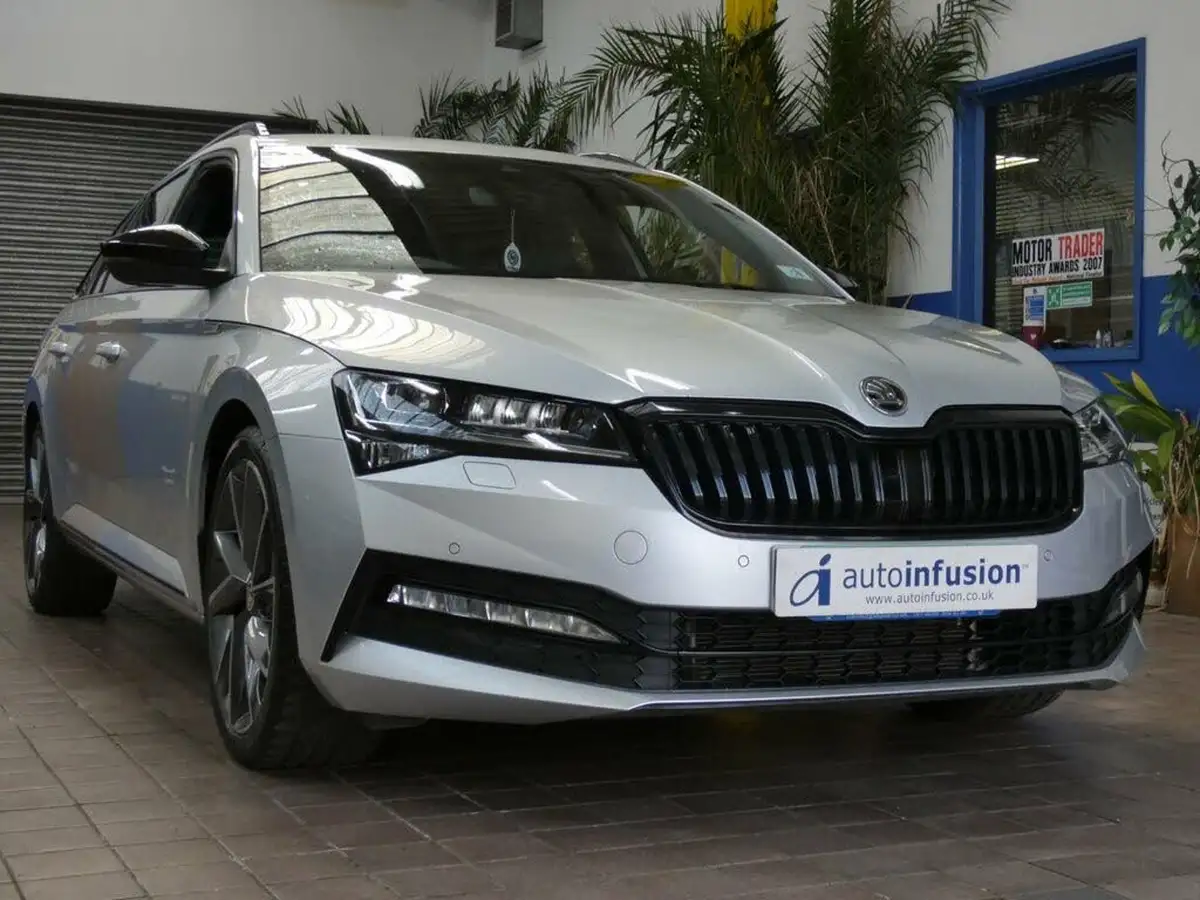 2020-skoda-superb-15-tsi-sportline-plus-estate-big-20