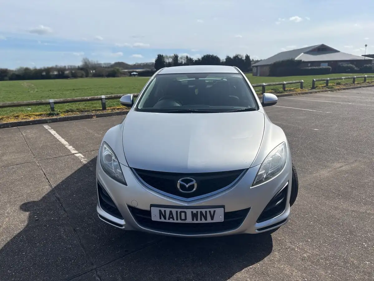 2010-mazda-mazda6-18-ts-big-7