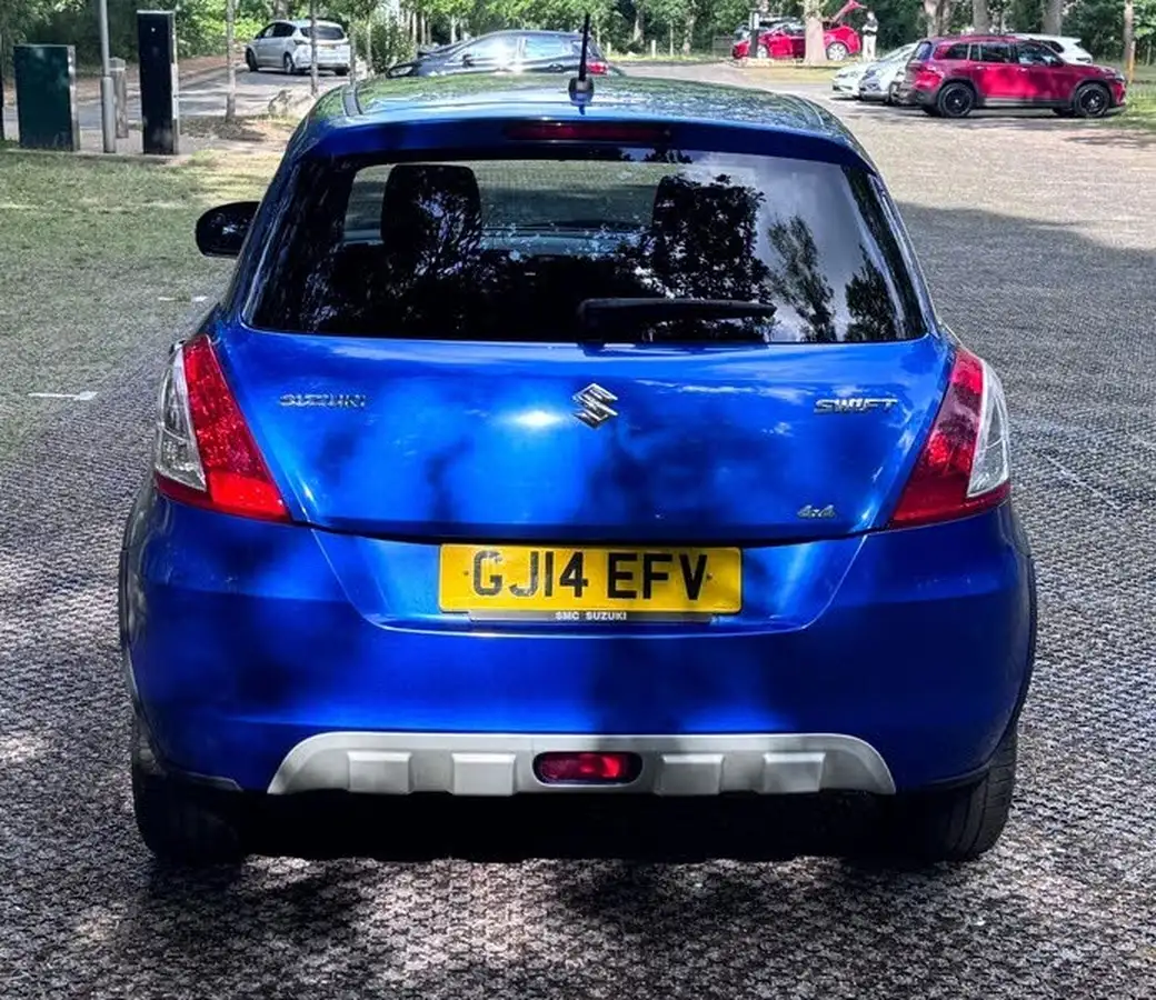 2014-suzuki-swift-12-sz4-94ps-4x4-5d-big-11