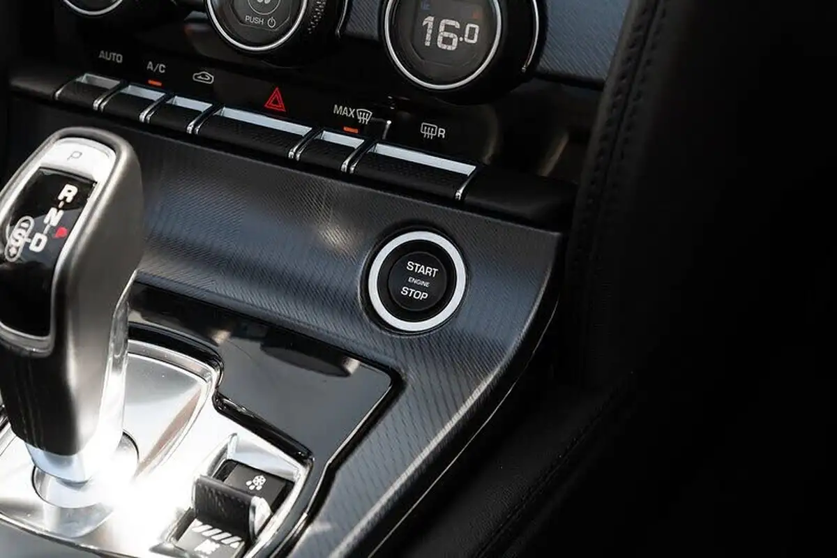 2019-jaguar-f-type-30-v6-sc-r-dynamic-340ps-convertible-auto-big-9