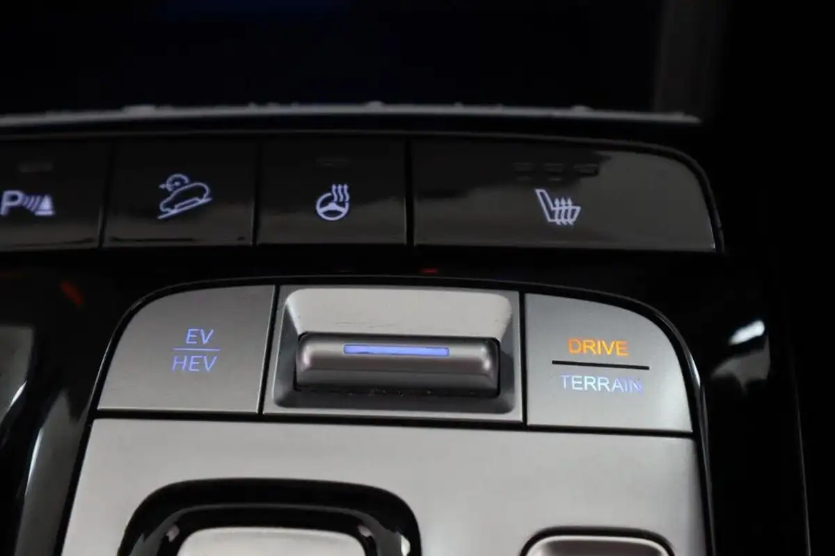2022-hyundai-tucson-16-t-gdi-premium-265ps-4wd-phev-auto-big-22