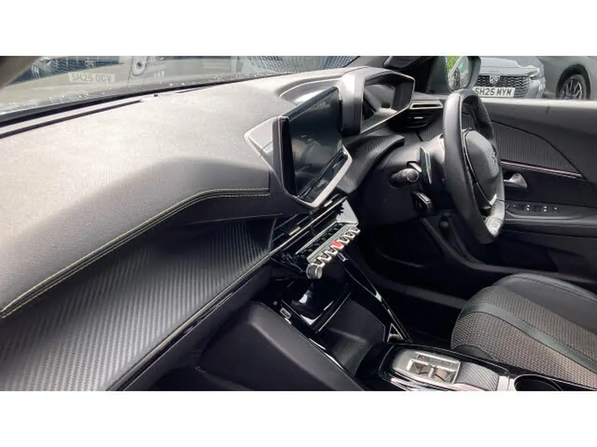 2023-peugeot-2008-suv-12-puretech-gt-130bhp-station-wagon-eat8-big-8