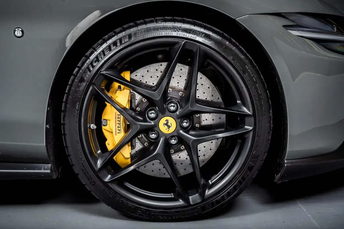 2024-ferrari-roma-38t-v8-spider-f1-dct-euro-6-ss-2dr-big-25