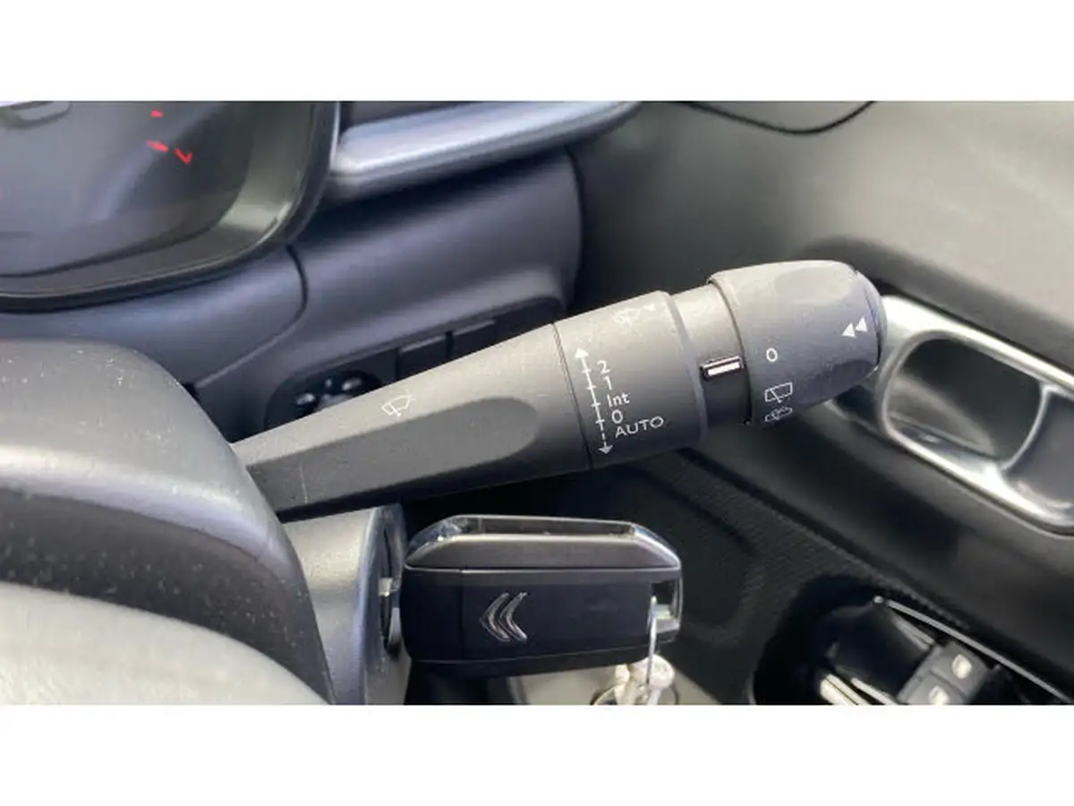 2021-citroen-c3-12-puretech-shine-83ps-big-26