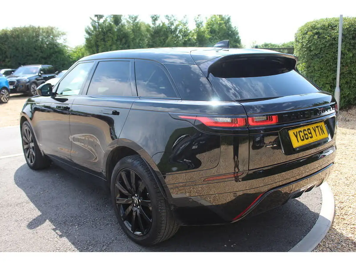 2020-land-rover-range-rover-velar-20-d240-r-dynamic-se-big-7